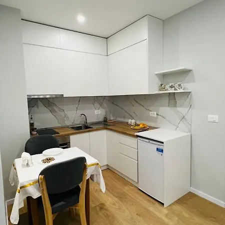 Kristi 01 Apartament