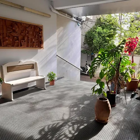 Kristi 01 ティラナ