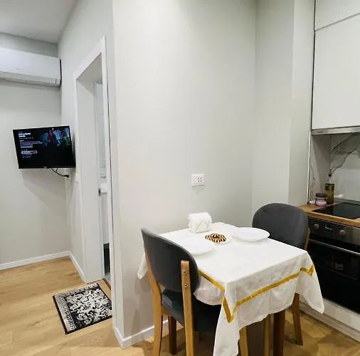 Kristi 01 * Τίρανα