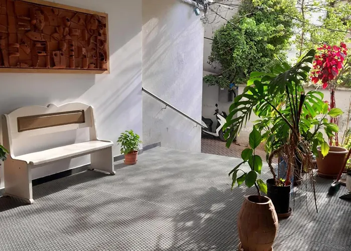 Kristi 01 ティラナ